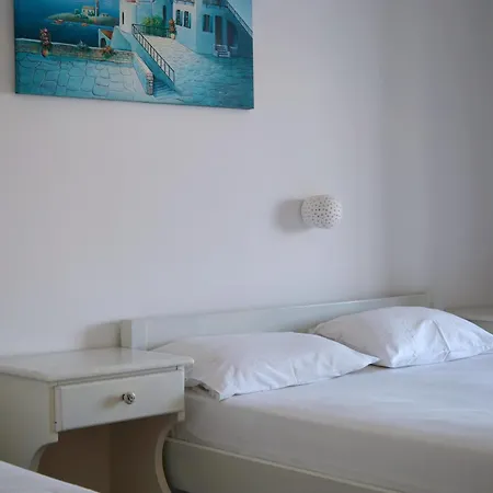 Theologos Place Antiparos Town