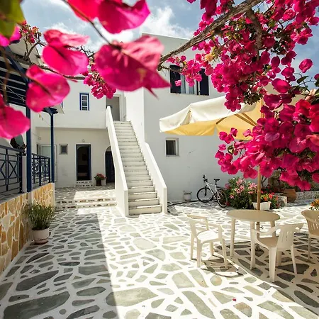 Theologos Place Antiparos Town