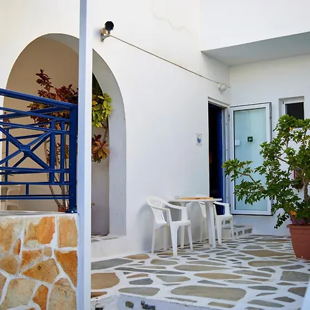 Theologos Place Pensionat Antiparos Town