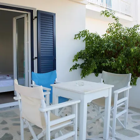 Pensionat Theologos Place Antiparos Town