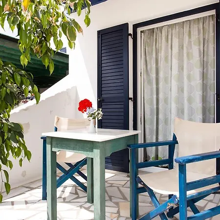 Theologos Place Pensionat Antiparos Town